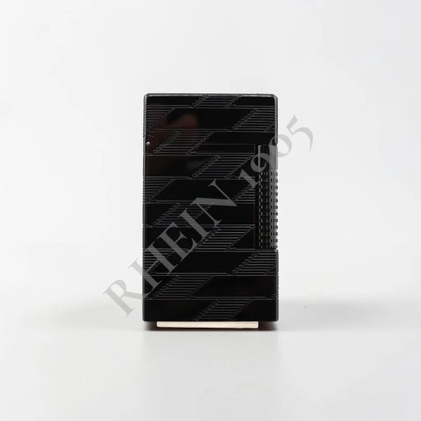 ST DUPONT LIGHTER LE GRAND NOIR GUILLOCHÉ — Rhein 1905