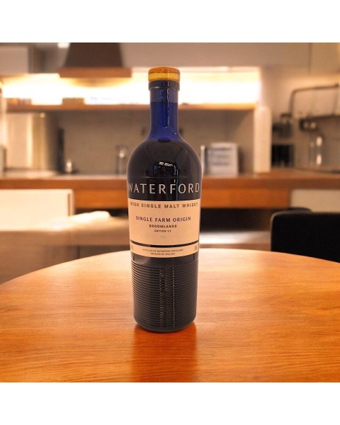 WATERFORD SINGLE FARM ORIGIN BROOMLANDS 1.1 IRISH 70 cl 50% — Rhein 1905