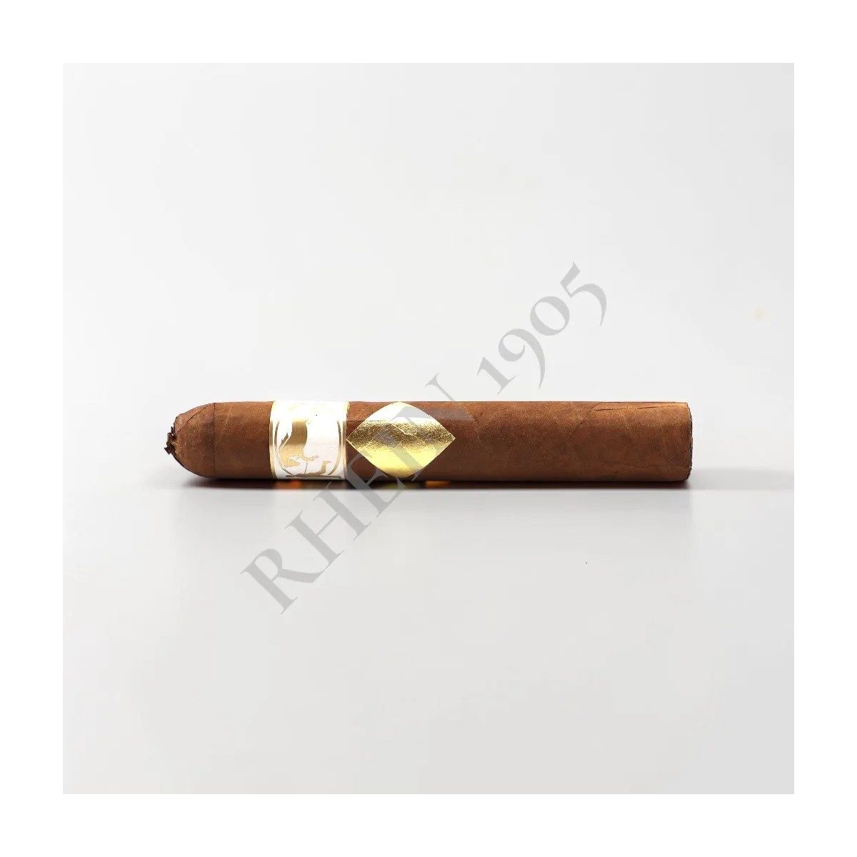 CAVALIER DE GENEVE - WHITE  ELEGANTES — Rhein 1905