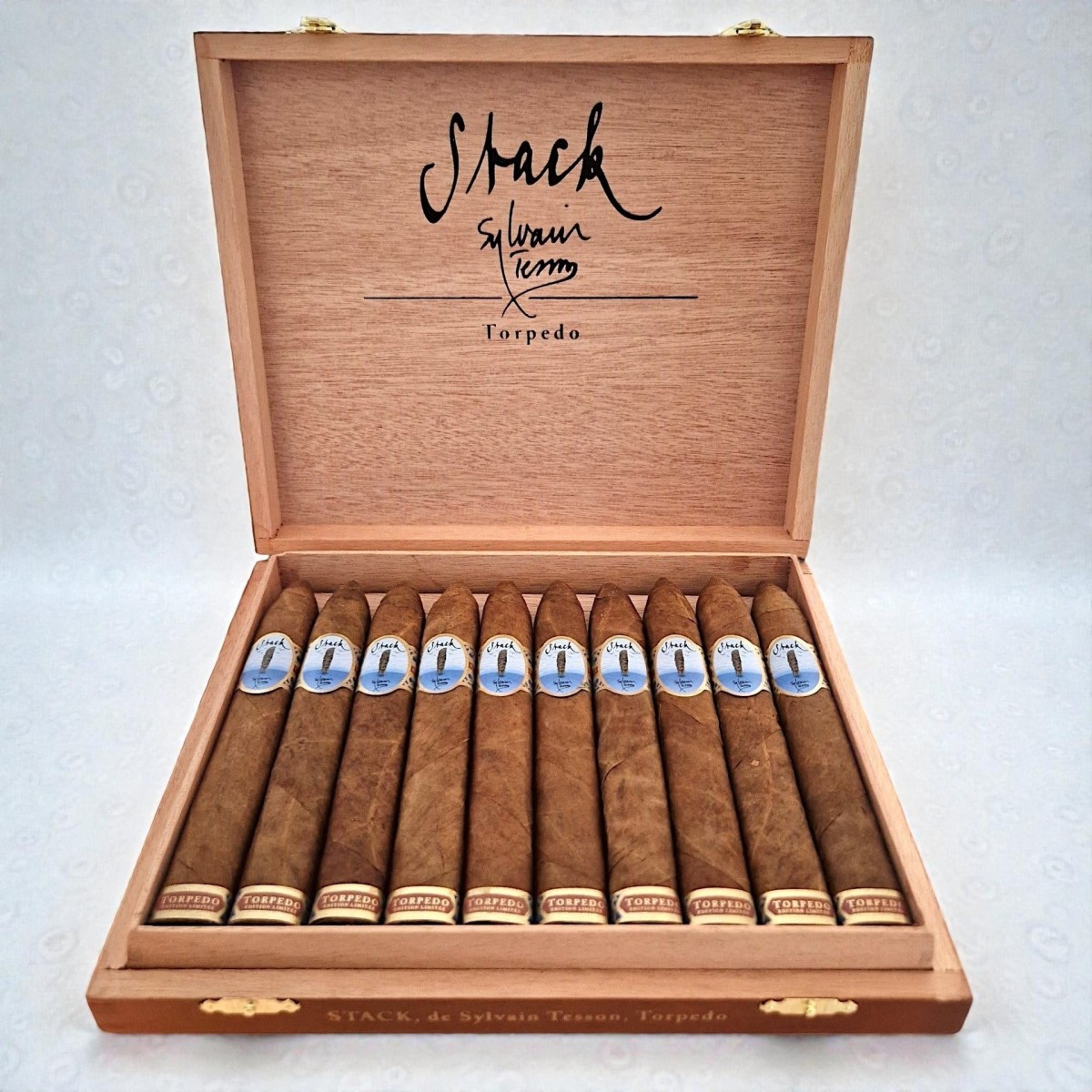 SYLVAIN TESSON "STACK" BY OLIVA / 10'S — Rhein 1905