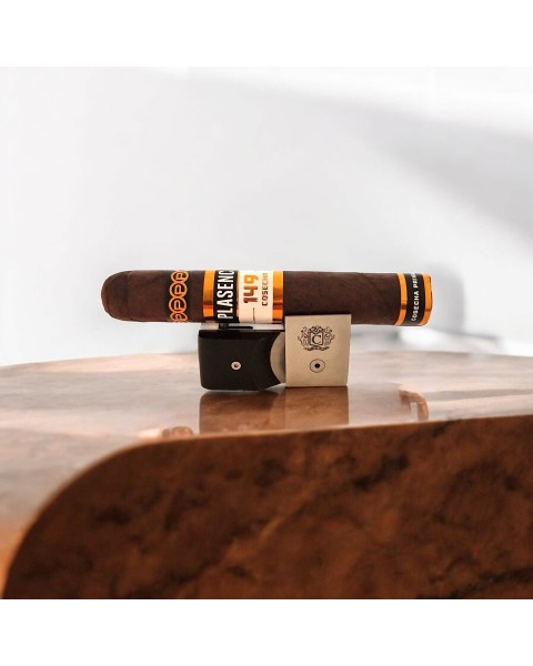 PLASENCIA COSECHA 149 LA VEGA ROBUSTO GORDO — Rhein 1905