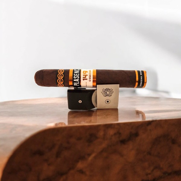 PLASENCIA COSECHA 149 LA VEGA ROBUSTO GORDO — Rhein 1905