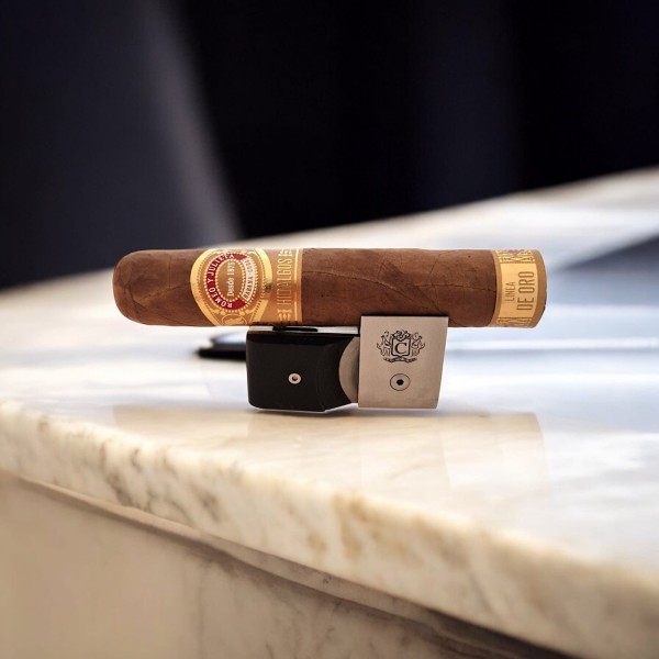 ROMEO Y JULIETA LINEA DE ORO HIDALGOS — Rhein 1905
