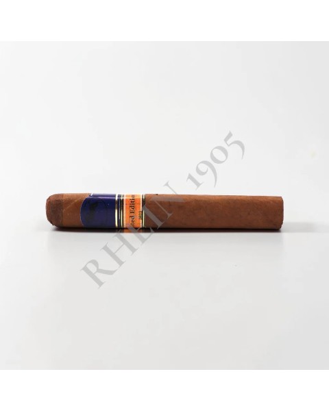 CAVALIER GENEVE EDICION LIMITADA 2022 TORO EXTRA — Rhein 1905