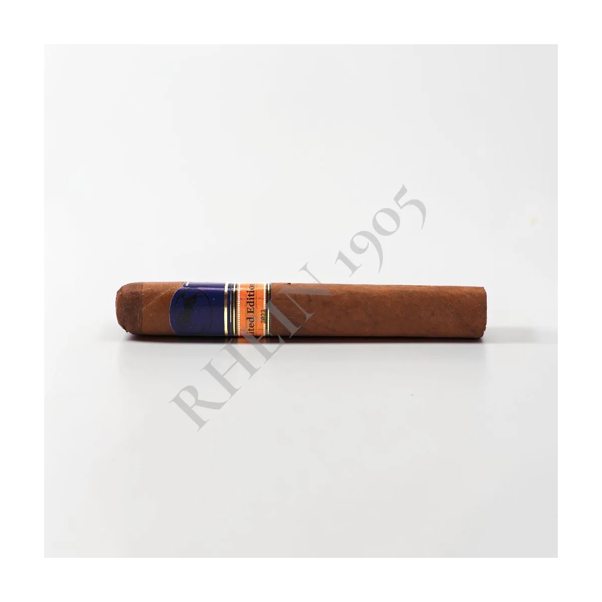 CAVALIER GENEVE EDICION LIMITADA 2022 TORO EXTRA — Rhein 1905