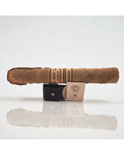 LEAF BY OSCAR VALLADARES - MADURO TORO — Rhein 1905