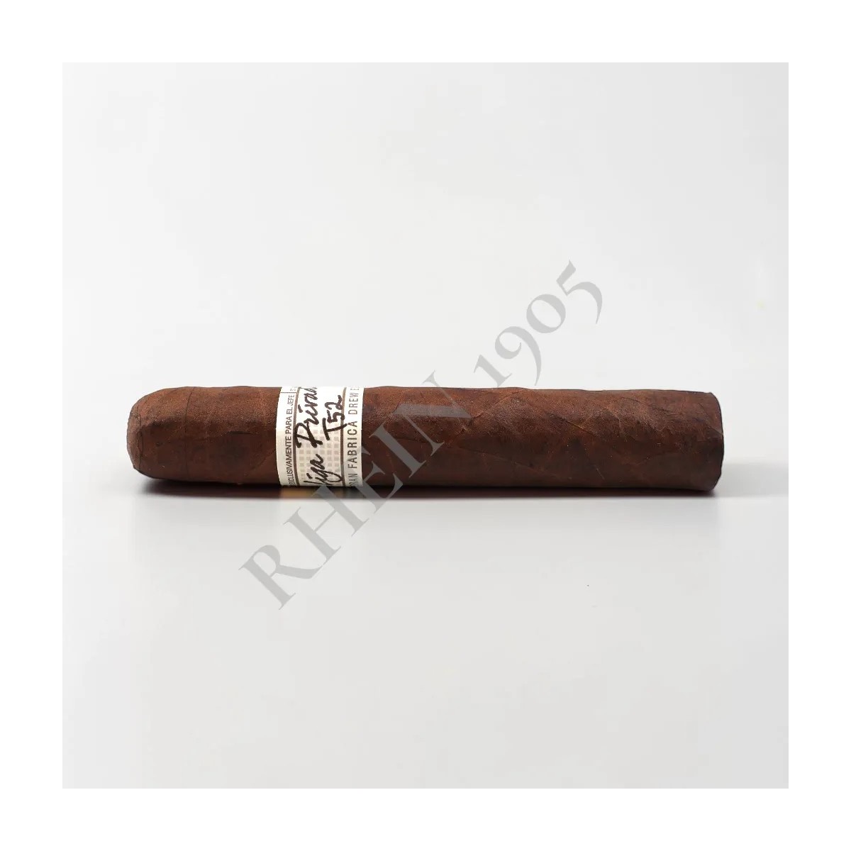 DREW ESTATE LIGA PRIVADA T52 ROBUSTO — Rhein 1905