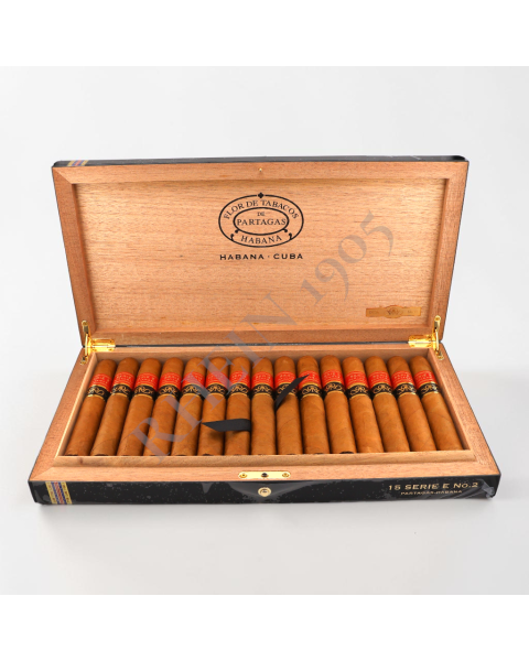 PARTAGAS  SERIE E2 GRAN RESERVA / 15'S — Rhein 1905