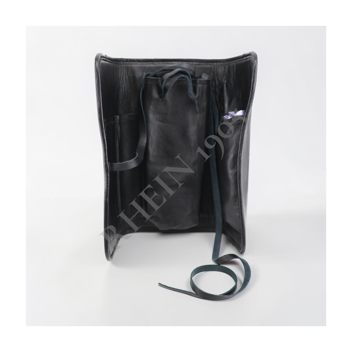 PIPE BAG BLACK SHEEP LEATHER — Rhein 1905
