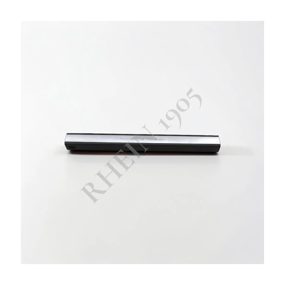 PORSCHE DESIGN P3643/02 BRIQUET A BOUGIE GRIS — Rhein 1905